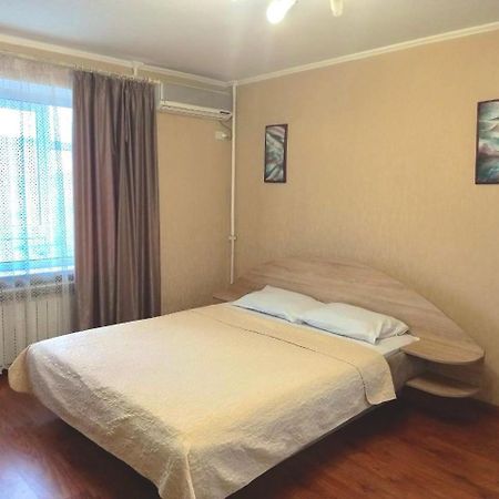 Apart Gagarina 12 Кропивницкий Экстерьер фото
